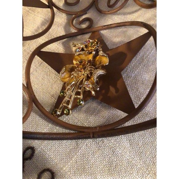 NWT Enameled Flower Brooch Pin Honey Beige & Carmel With Rhinestones BEAUTIFUL! - Picture 16 of 16